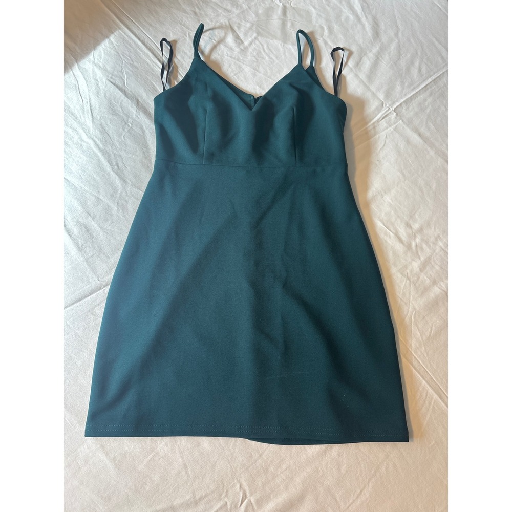 Minuet Cocktail Dress Women S Green NEW Cutout Back Mini V-Neck Spaghetti Strap